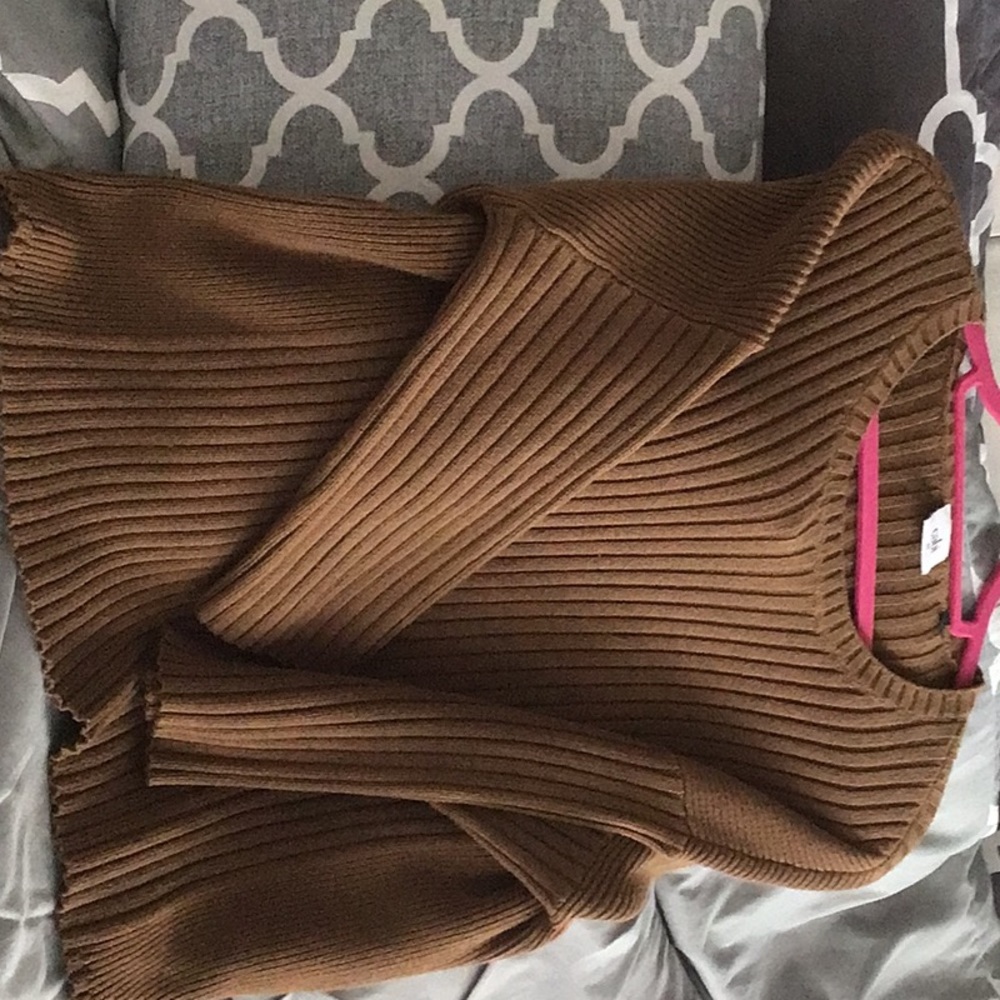 CAbi Luna Pullover/Sweater - Picture 3 of 11